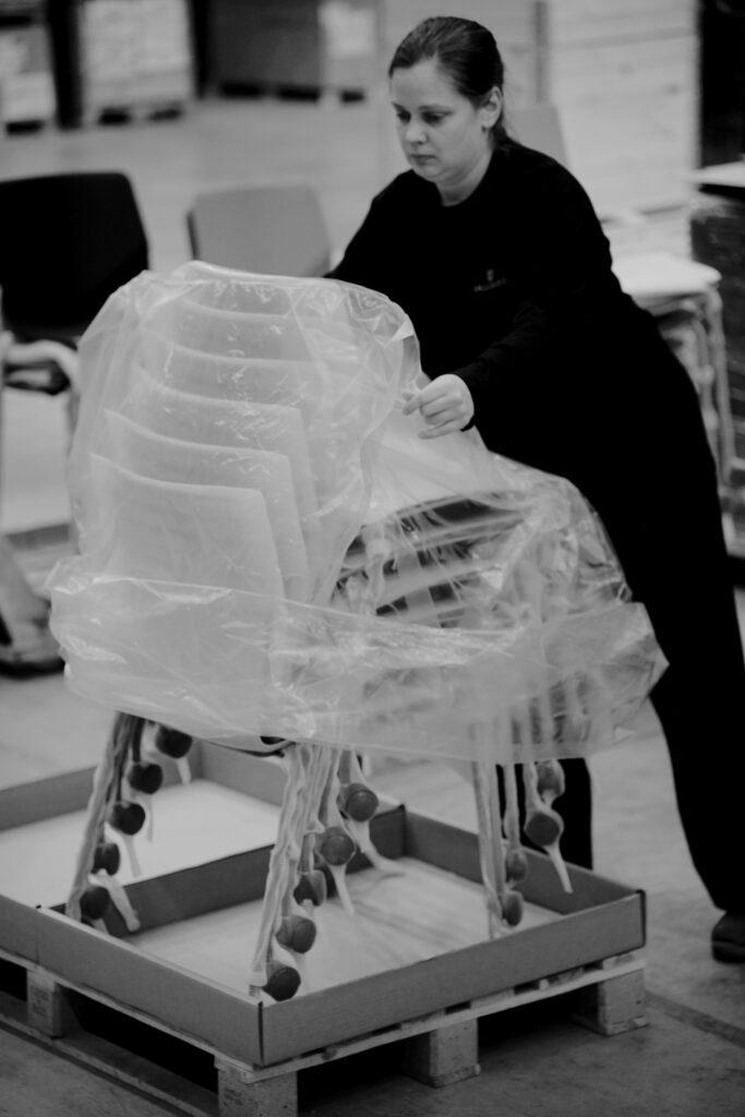 29b90727-8aea-4407-b916-c0b714ec0334